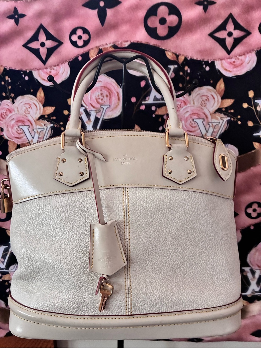Louis Vuitton Cream Leather Tote with Gold-Tone Hardware Vintage France Lockit - Picture 2 of 16